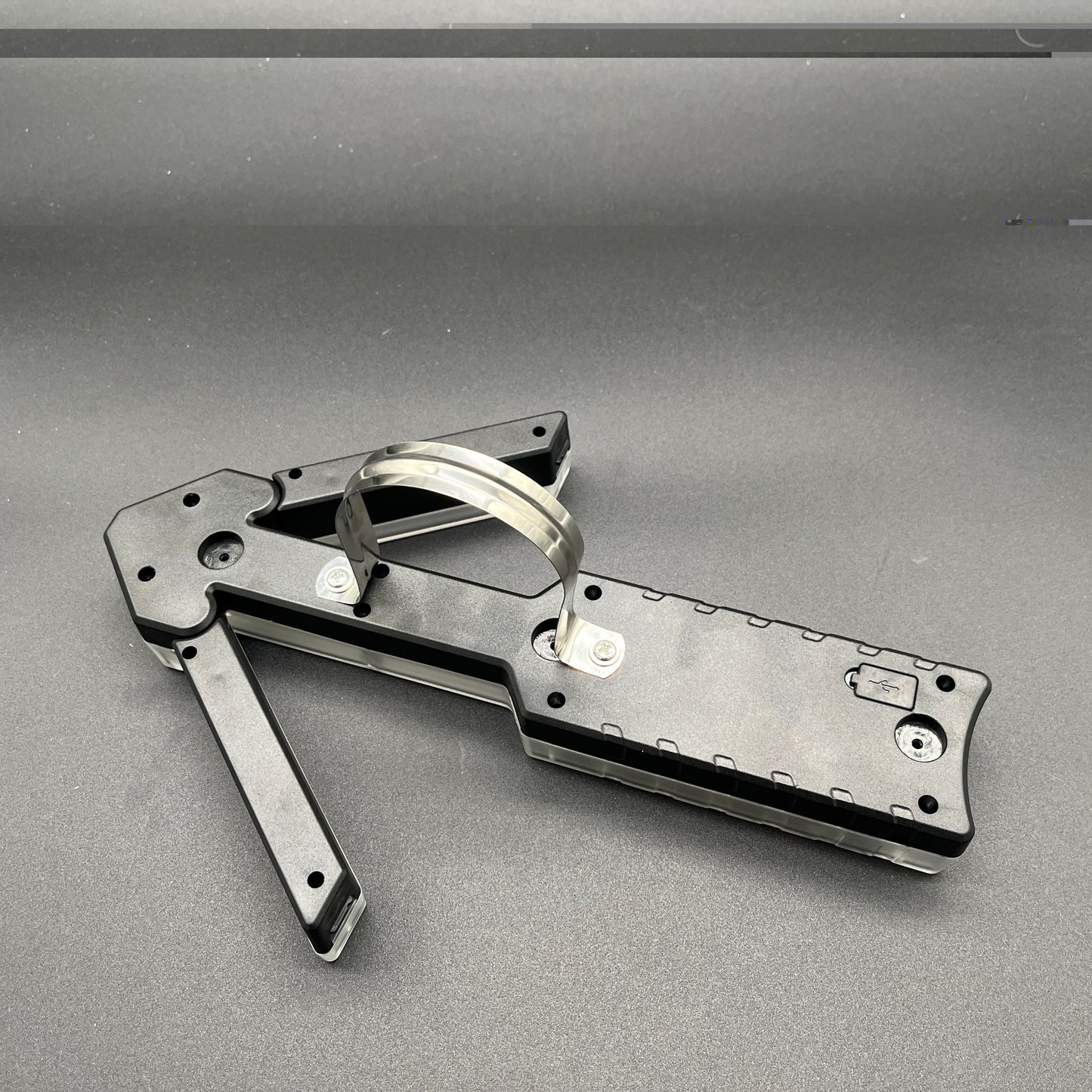 Portable Arrow Safety Light - DARKWING TECH