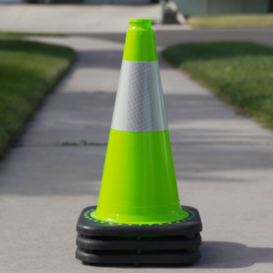 3-Pack 18" High-Visibility Traffic Cones - DARKWING TECH